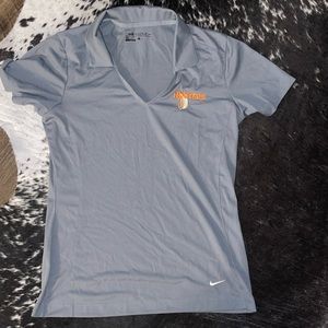 Hooters manager polo Nike